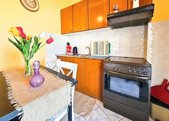 Exarhos Отель *