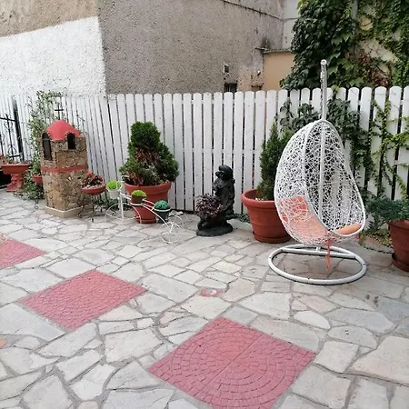 מלון Exarhos *