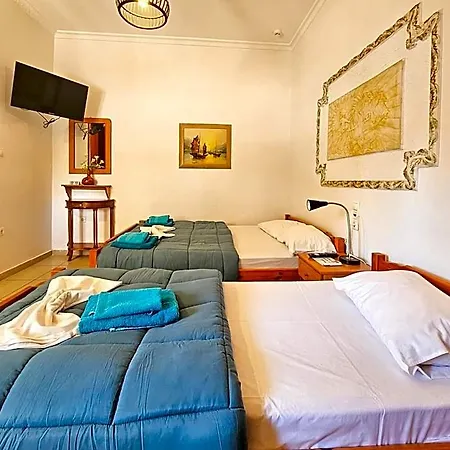 Hotel Exarhos *